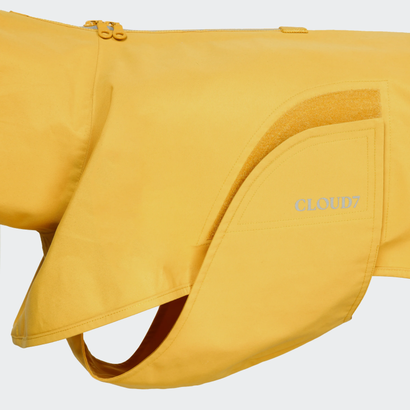 Płaszcz przeciwdeszczowy Helgoland Yellow Cloud7 — wodoodporny, odblaskowy | ventisei&Co.