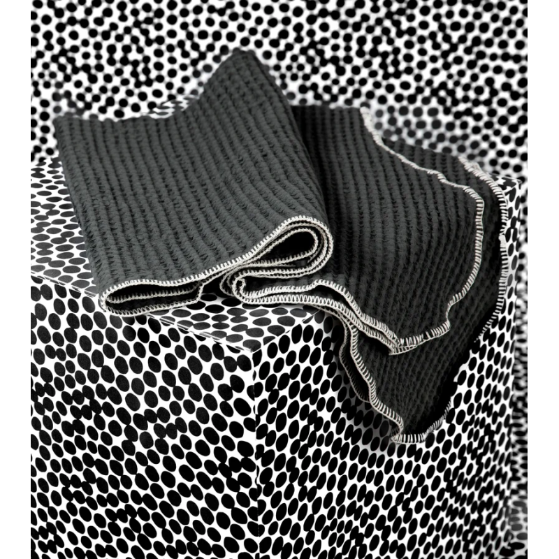 Ręcznik Sally Dotto 2.8 Design for Dogs — Paola Navone | ventisei&Co.