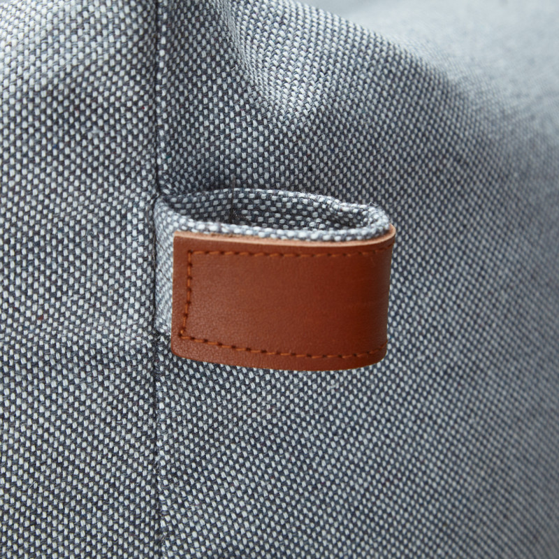 Legowisko Cloud7 Sleepy Deluxe Tweed Grey — detal skórzanego paska